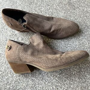 Dr Scholls Never End Ankle Boot Sz‎ 9.5 Brown Camel Perforated